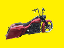 Load image into Gallery viewer, 1996-2007 Harley Davidson Stretched Gas Tank and Side Cover Kit Bagger FLH