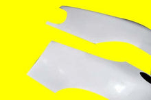 Load image into Gallery viewer, Fits: Mazda MX5 NA Miata 90-97 STOi Style FRP Fiber Glass Rear Fender 2PCS